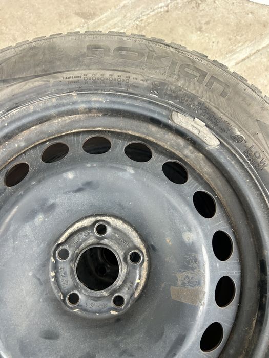 Jante roti Opel astra J K 215 60 17 Nokian