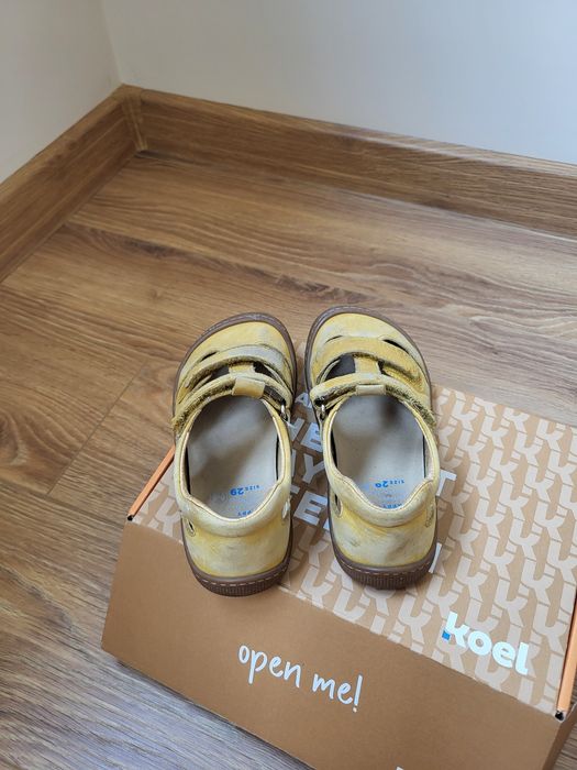 Сандали тип босо краче Koel