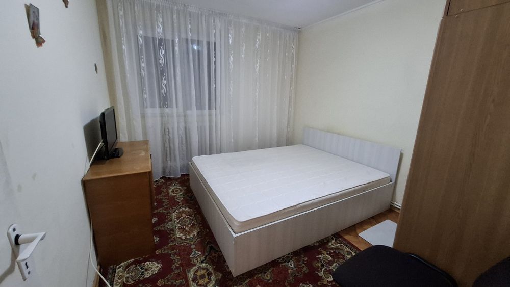 Ofer spre inchiriere apartament 2 camere, Vaslui, centru