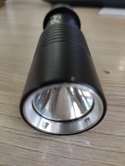 Фонарь дайвинга , подводный