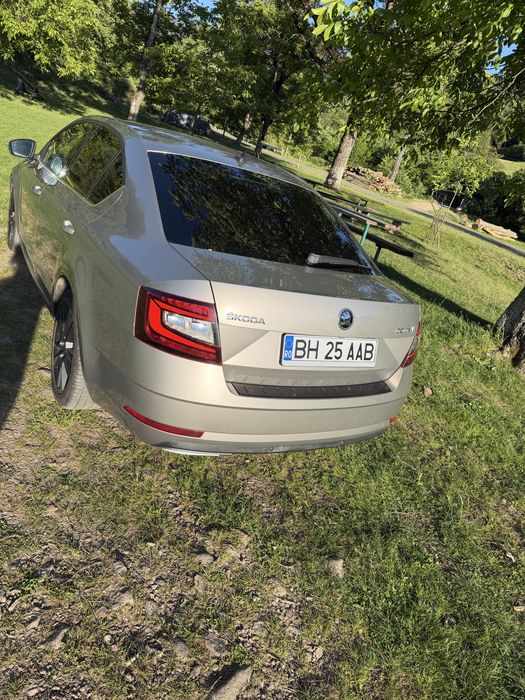 SKODA Octavia 2018 — imagine 4