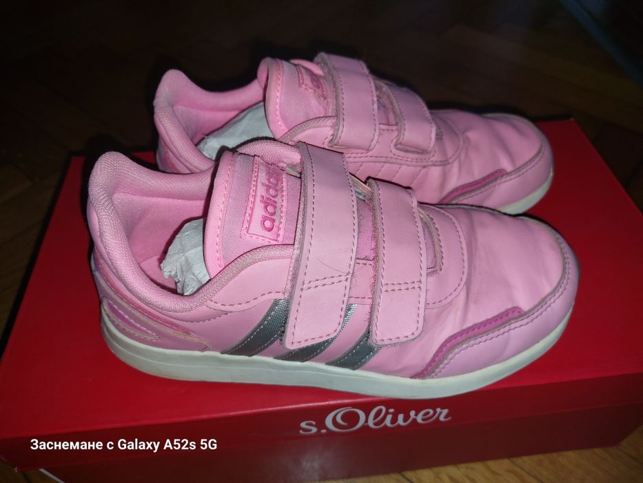 Спортни обувки Adidas