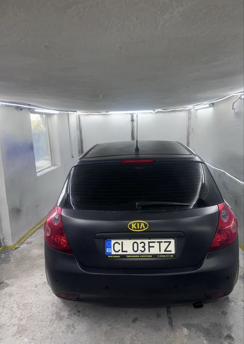 Vând kia ceed 2008