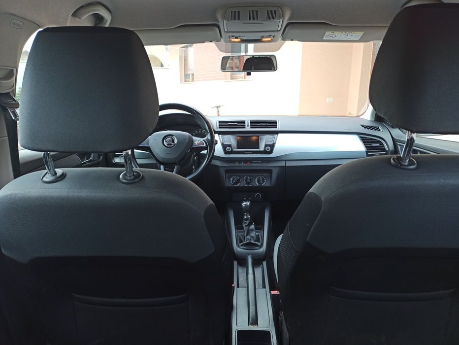 SKODA Fabia 2015 — imagine 4
