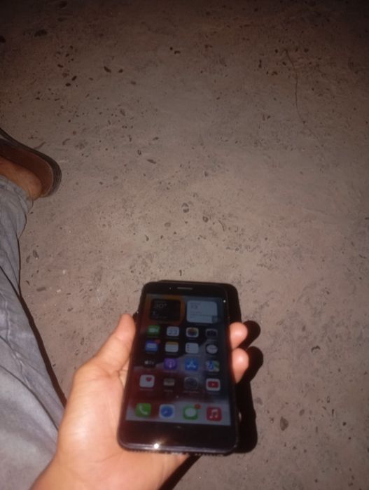 Iphone 7 puls pul Zarul