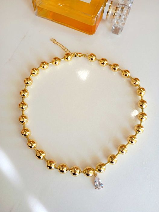 Красиви колиета неръждаема стомана