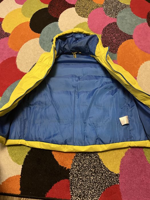 Vând vestă matlasată