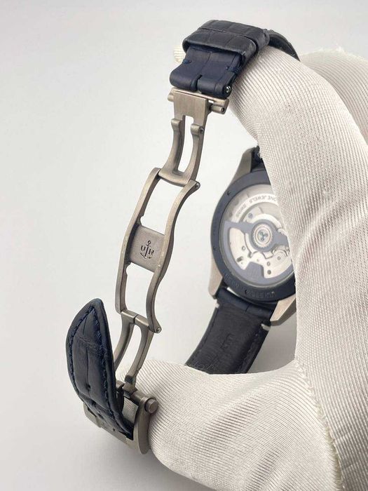 Часы Ulysse Nardin Freak