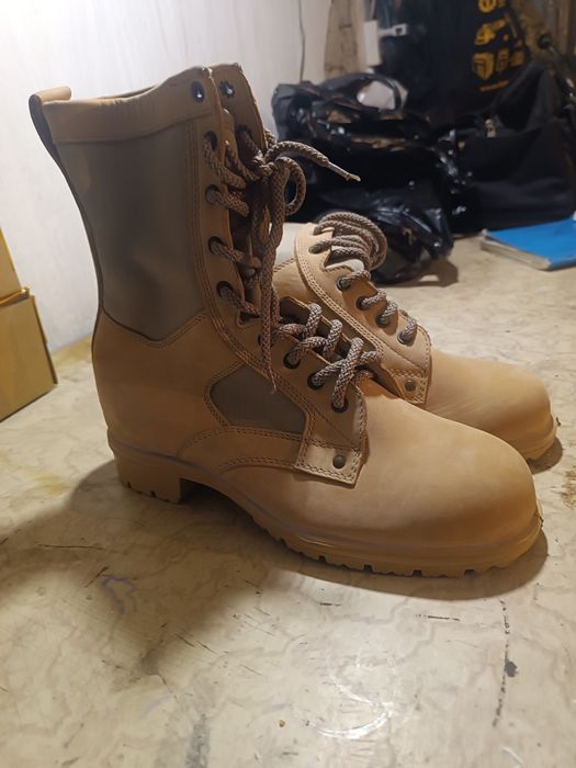 Продам берцы военные.