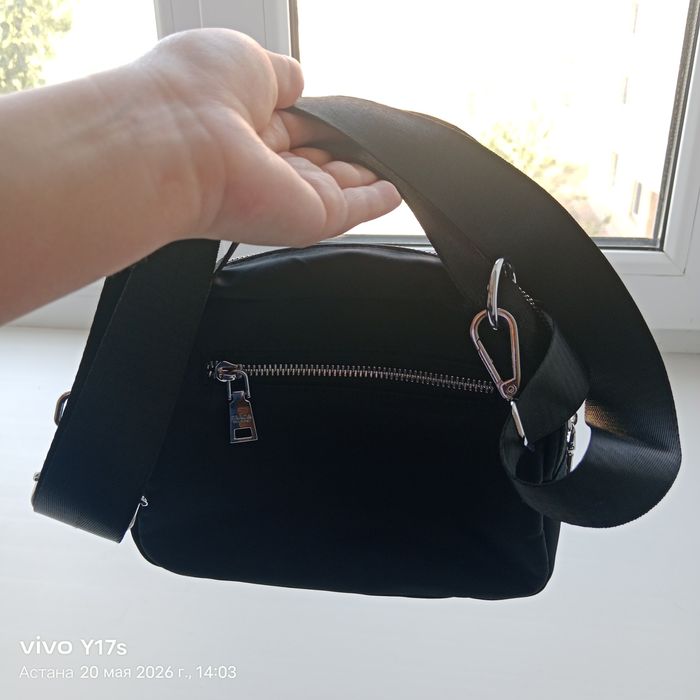 Prada сумка     .
