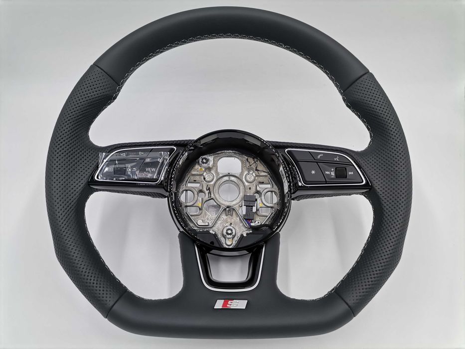 Нов OE Черен Кожен Спортен Волан с Лопатки Audi A3 S3 RS 8Y0419091Q Д