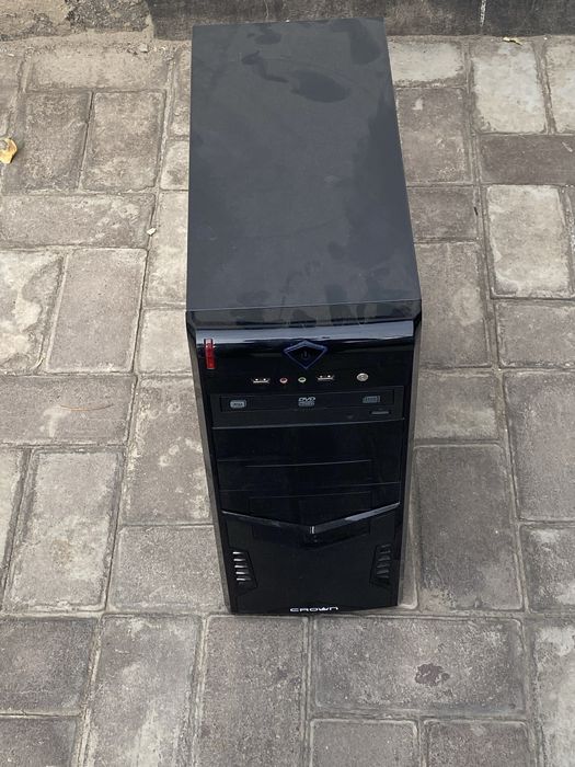 Пк соброный работает отлично