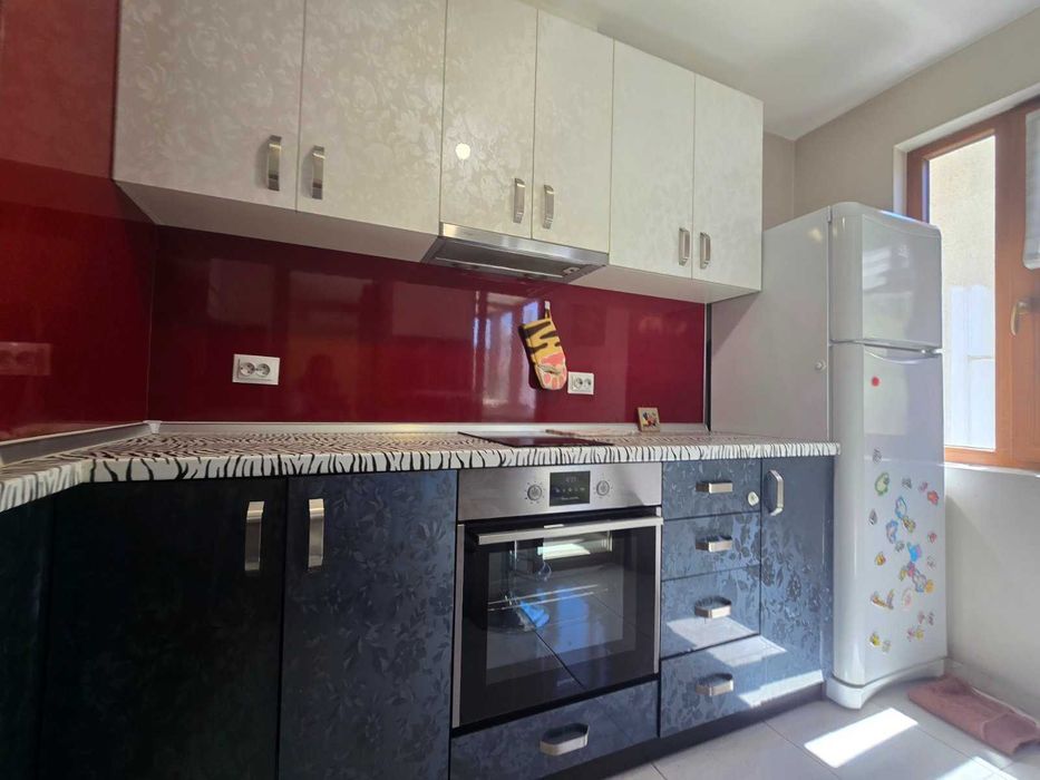 Тристаен апартамент под наем в кв. Възражане