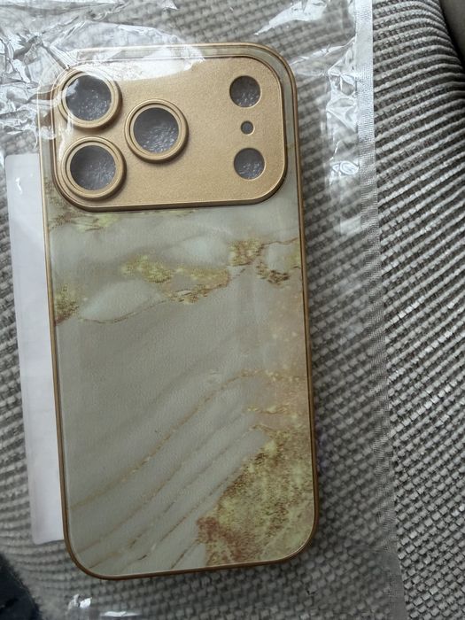 Чисто нов кейс за Айфон 17 про