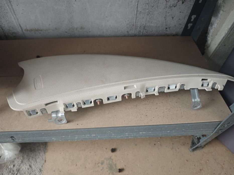 Airbag BMW F12 F33 F83  ЛЯВА СЕДАЛКА