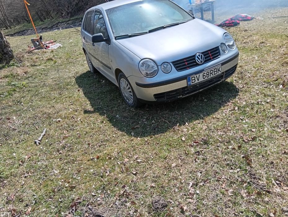 Vând polo 14 tdi