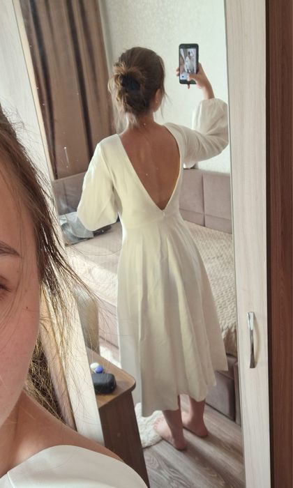 Продам белое вечернее платье
