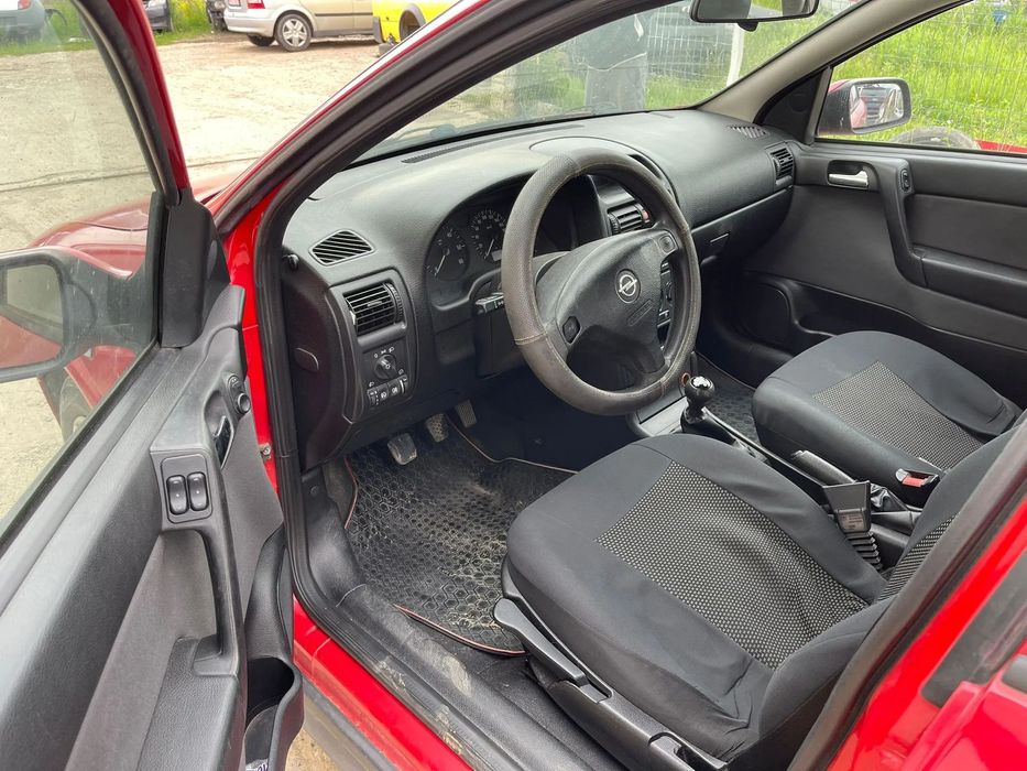 Dezmembrari Opel Astra G SEDAN 2004 / 1.7 Diesel