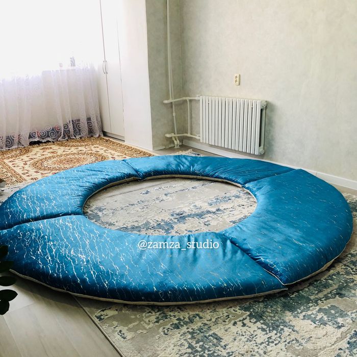 Олар үлкен заттарды кискаға итереді