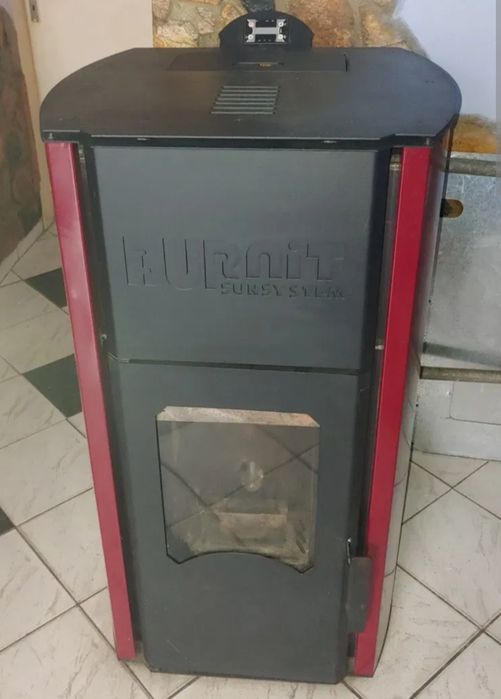 Печка на пелети с водна риза 24kw