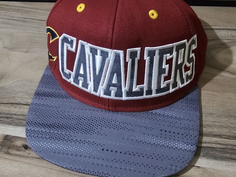 Шапка Adidas NBA Cleveland Cavaliers – Collegiate Burgundy 100%  вълна