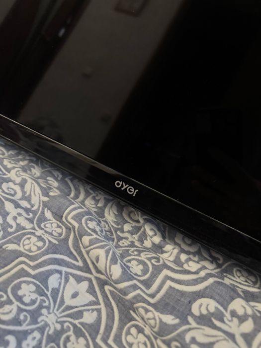 Продам телевизор