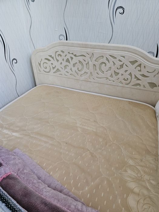 Кровать односпальная