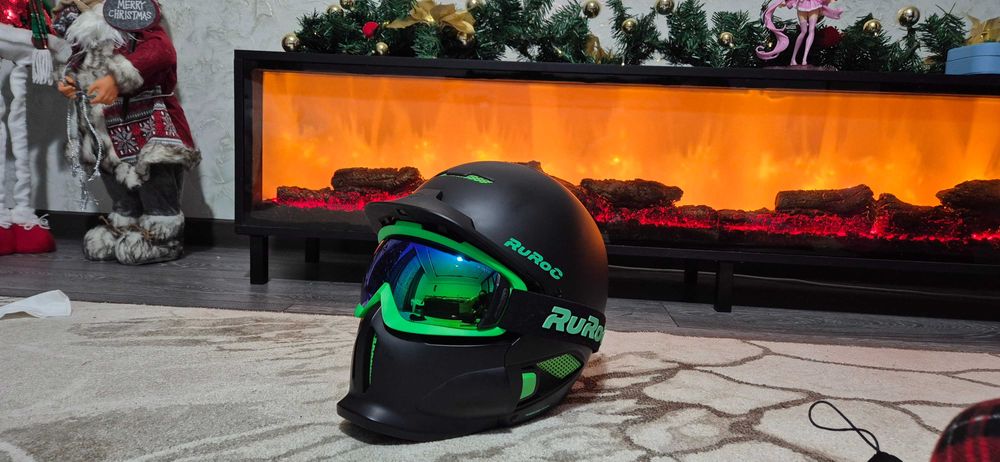 Шлем горнолыжный RUROC