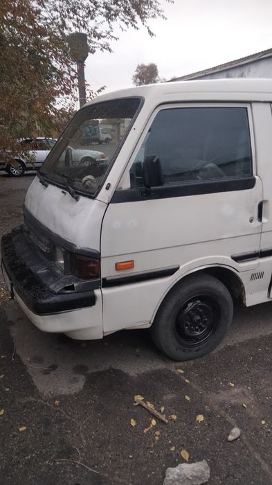 Продам Мазда бонго