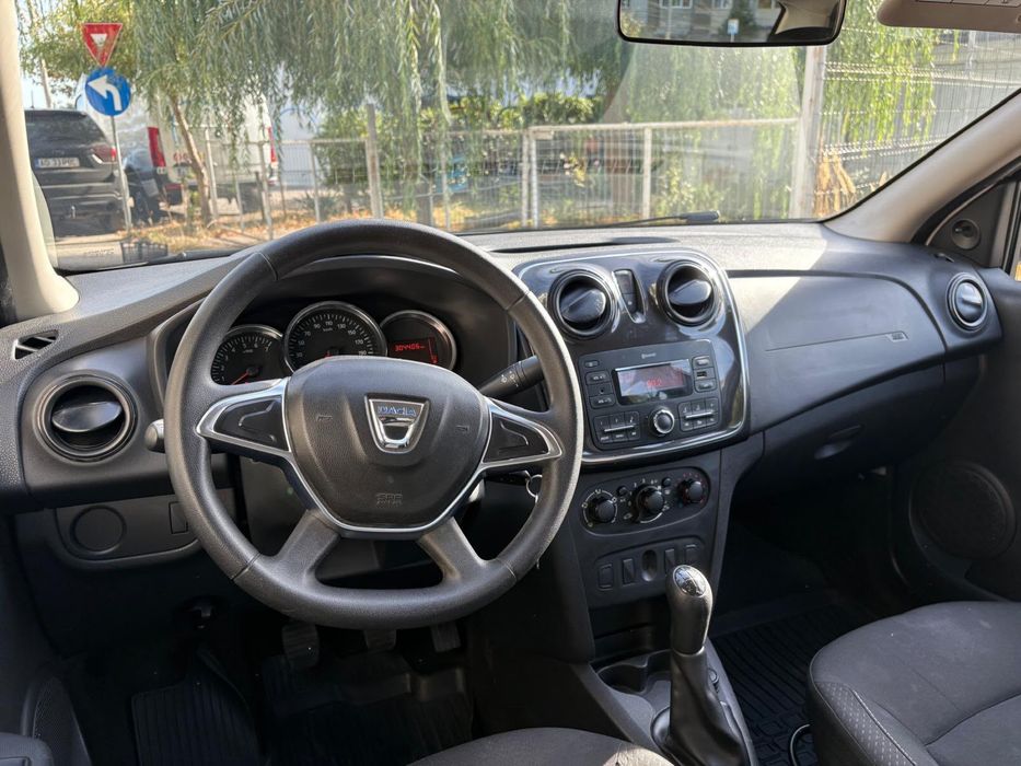 Vand dacia logan anul 2020