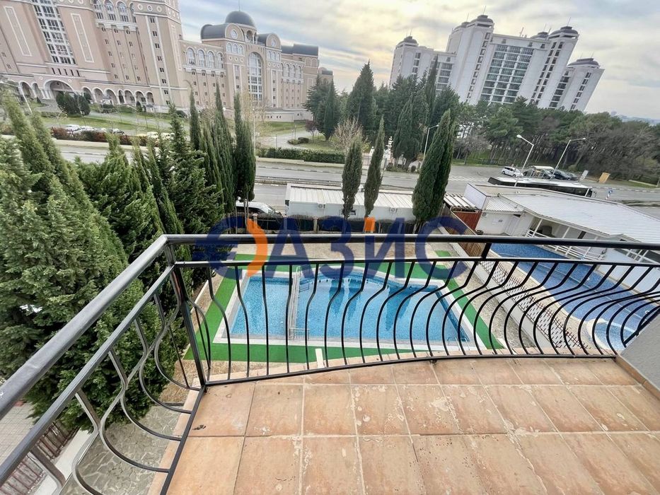 Продава се Двустаен апартамент в Свети Влас - 70 кв.м за 710 €/кв.м - Снимка #4