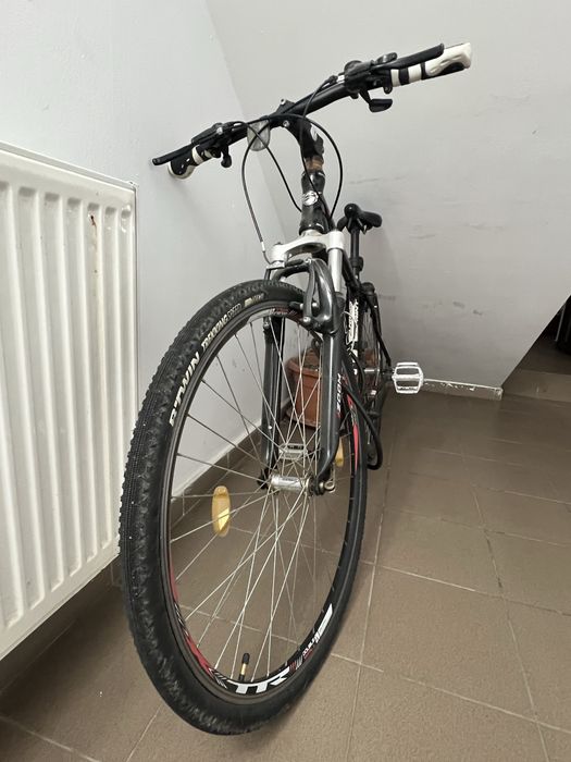 Bicicletă trekking / cross SPRINT – adult, roți 28”