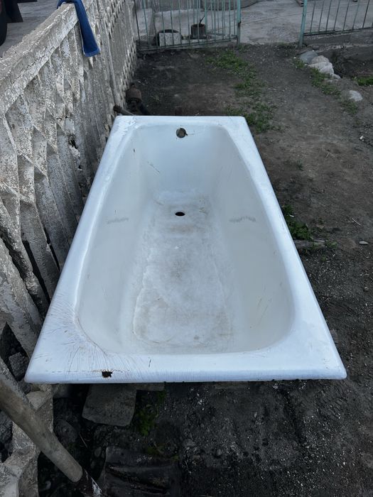 Ванна чугунная 11