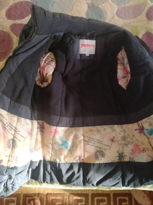 Продам куртку осень весна зима девочки