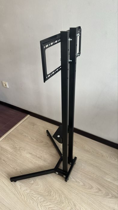 Подставка для телевизора, кронштейн