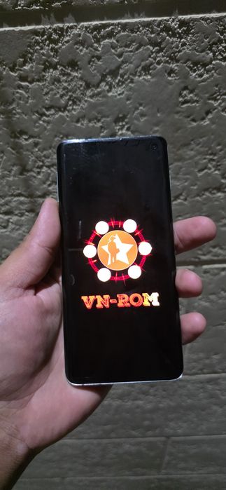 Самсунг с10 память 128