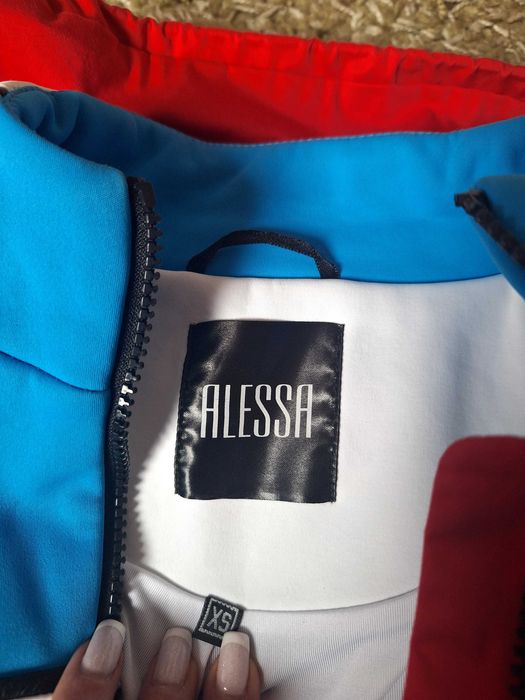 Дамско спортно яке, Alessa