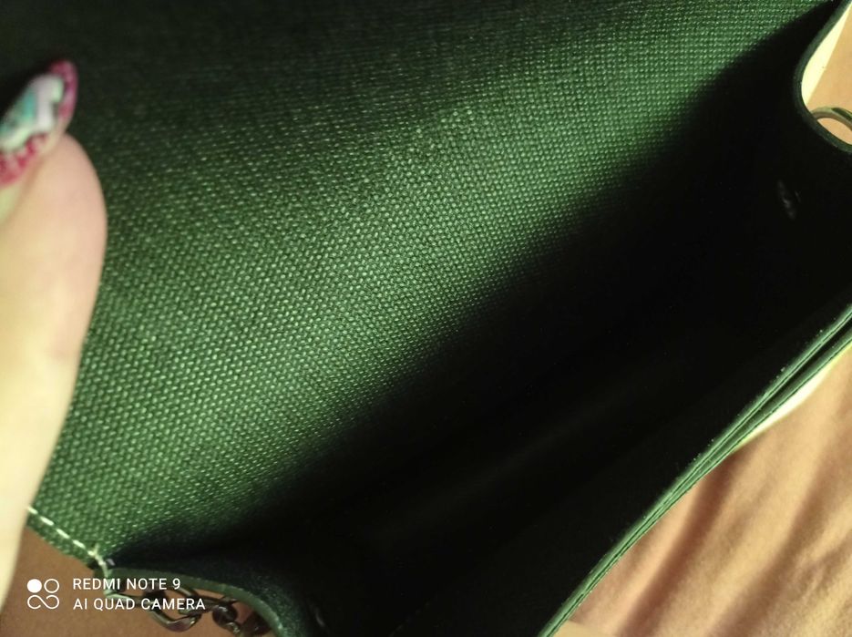 Продавам дамска чанта