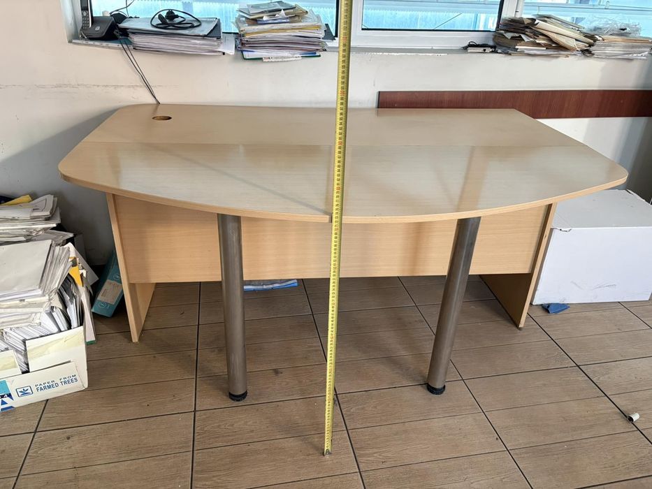 Офис обзавеждане