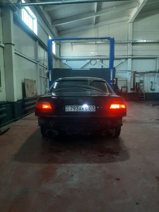 Продам бмв 7 серии