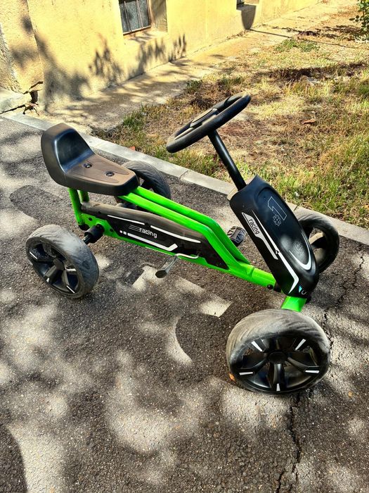 Kart cu pedale copii
