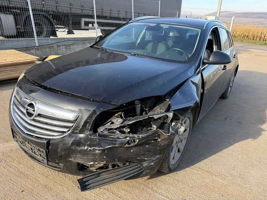 Dezmembrez / Dezmembrari / Piese / Accesorii Opel insignia break 2009 2.0 cdti a20dtj volan stanga