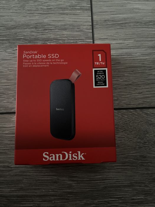 HDD,SSD,Stick  de la 8Gb pana la 64GB toate noi