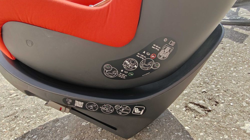 Scaun auto pentru copii Cybex Sirona SX2 i-Size, rotativ 360 isofix