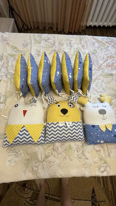 Бортики в манеж и подушки