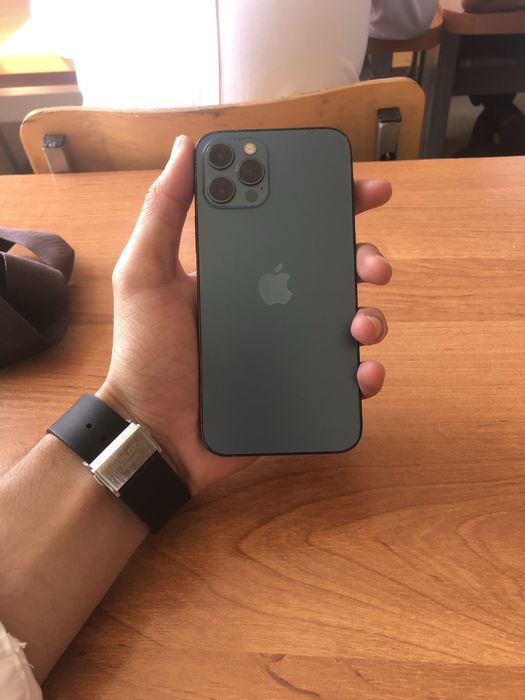 Iphone 12 pro amerika region srochna sotiladi