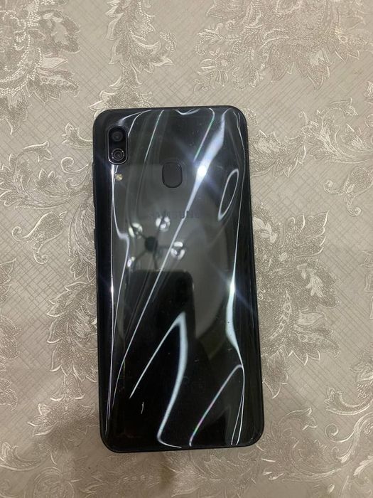 Samsung A30 Келишамиза