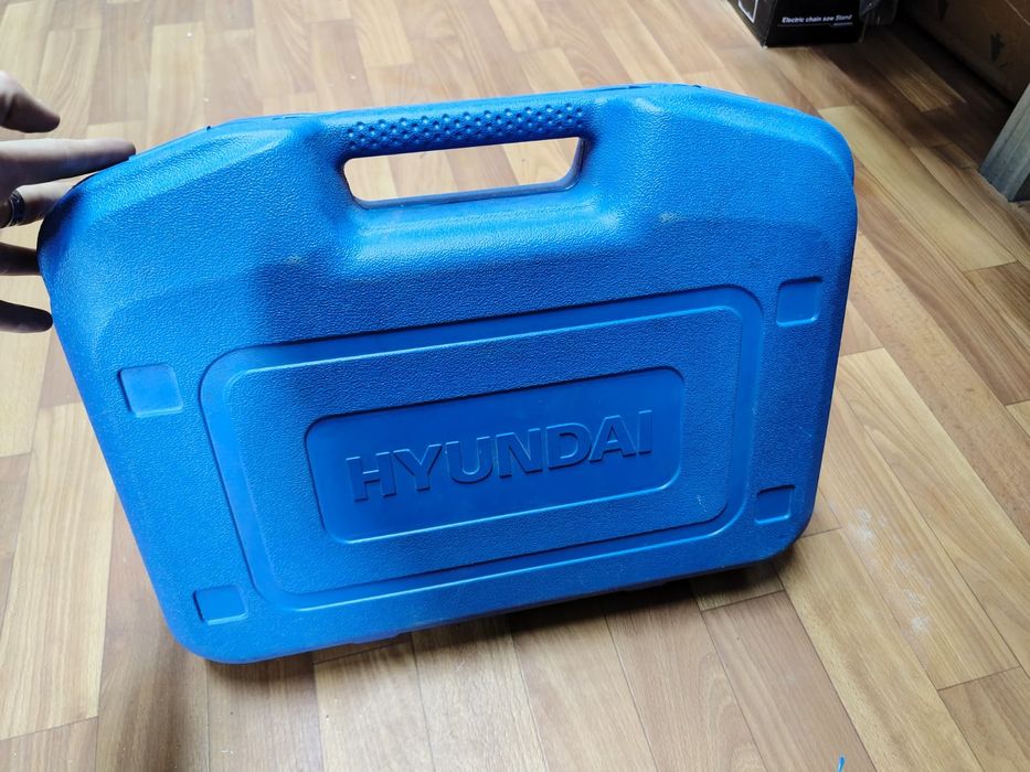 Перфоратор Hyundai HY-1820Li 1.2 Дж, SDS-Plus