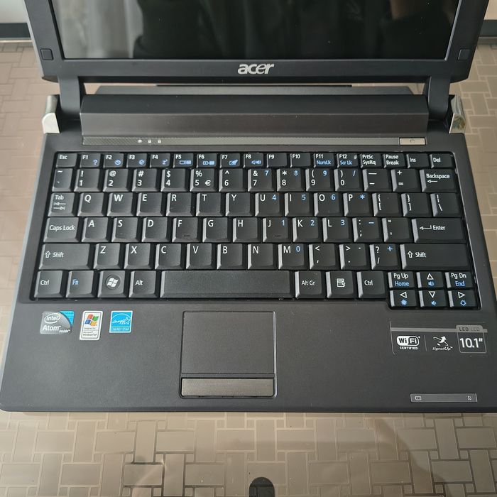 Mini laptop Acer Aspire One PRO