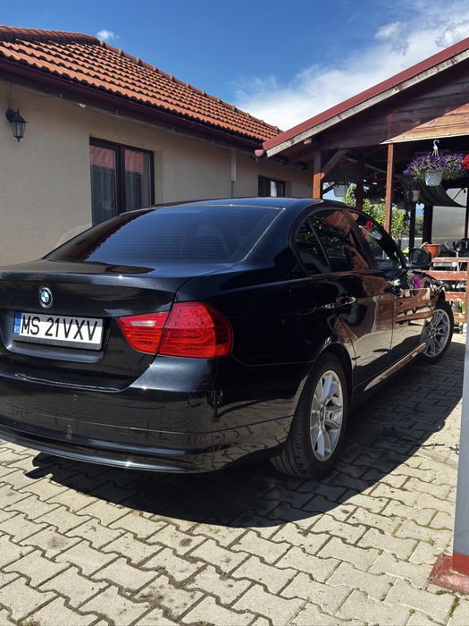BMW 3 Series 2010 — imagine 4